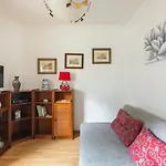 Appartement Isabel Dream I, 400m From The Train