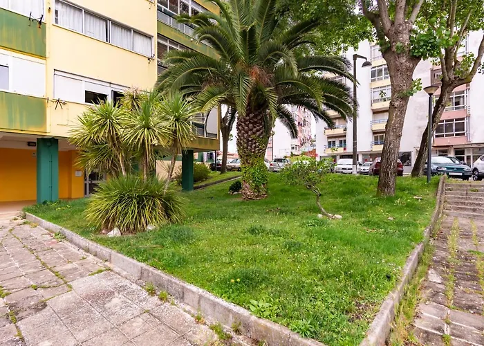 Isabel Dream I, 400m From The Train Διαμέρισμα Rinchoa