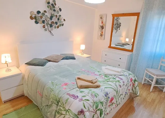 Isabel Dream I, 400m From The Train *